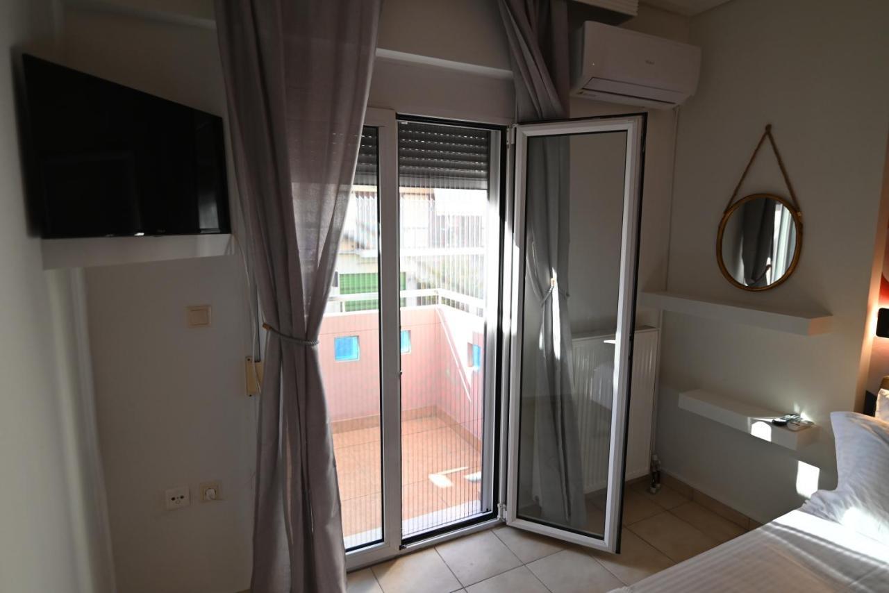 Ferienwohnung The Whole Packet A4 Center With Parking Larissa Exterior foto
