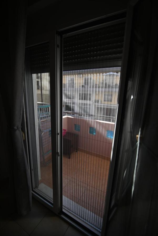Ferienwohnung The Whole Packet A4 Center With Parking Larissa Exterior foto
