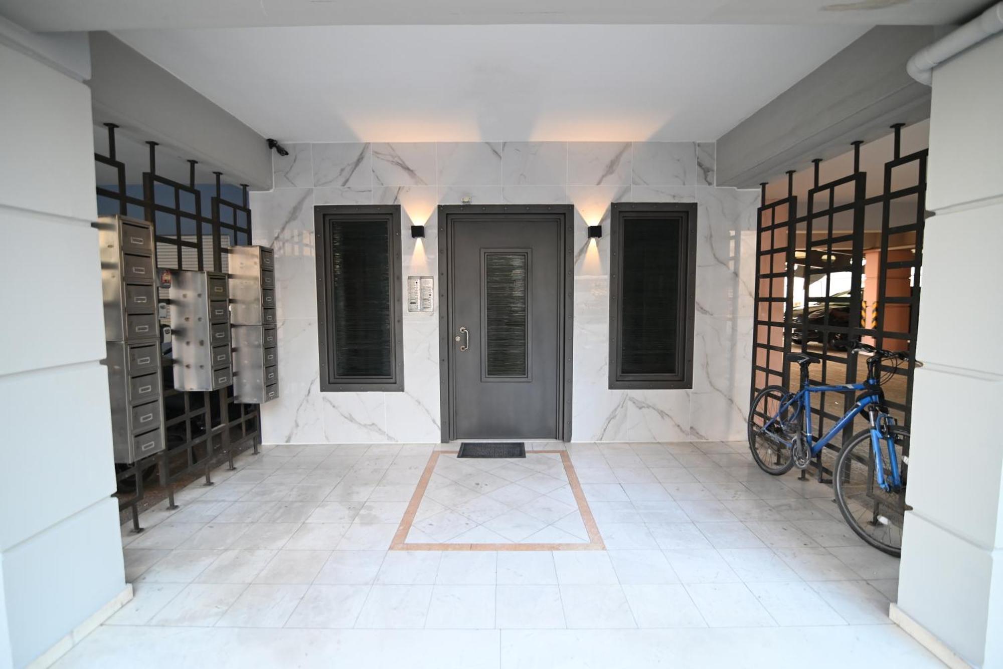 Ferienwohnung The Whole Packet A4 Center With Parking Larissa Exterior foto