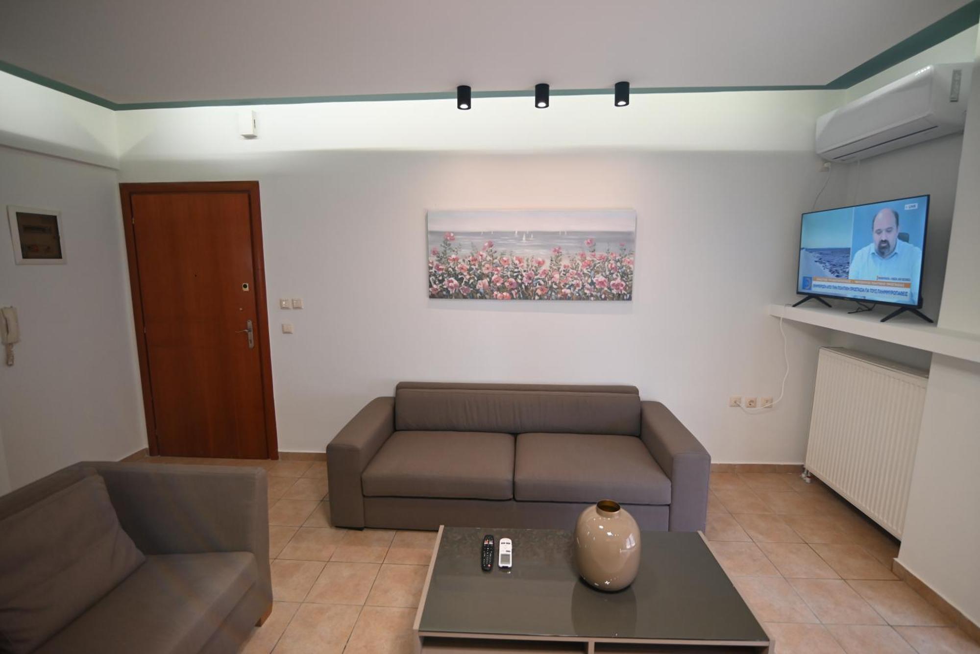 Ferienwohnung The Whole Packet A4 Center With Parking Larissa Exterior foto